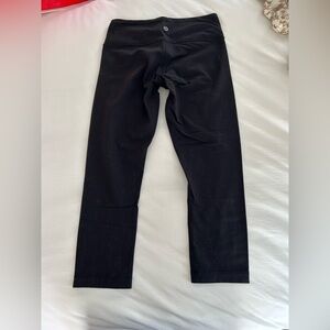 Size 4 LULULEMON wunder training leggings